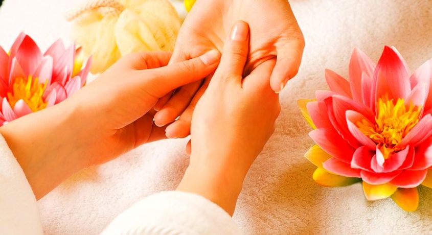 Подчеркните красоту Ваших рук! Биокомплементарная терапия или эффективный уход за кистями рук со скидкой 50%.