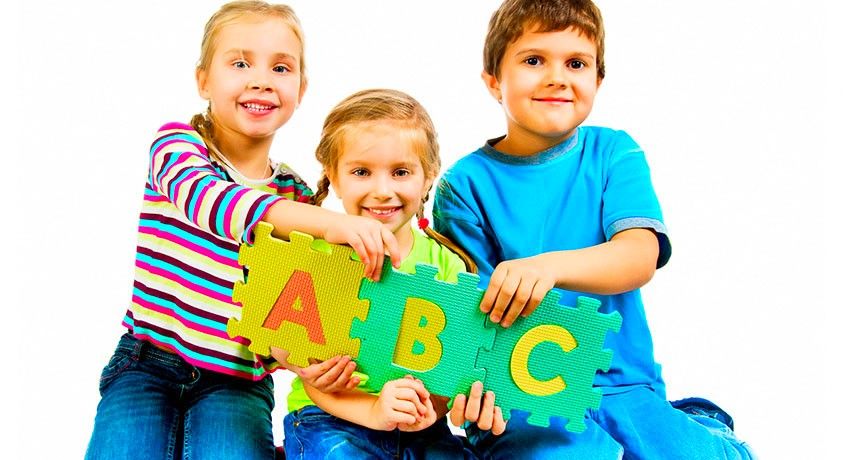 Английский язык для детей с 2 лет! Абонемент на 4, 8 или 12 занятий по изучению английского языка для детей со скидкой 50%.