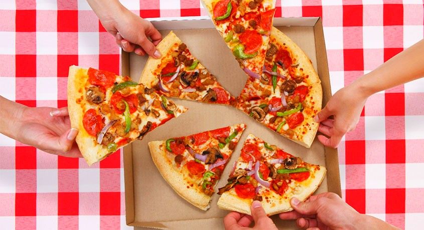 Хватит на всех! Наборы пицц для большой компании со скидкой 50% от службы доставки пиццы «Prime Pizza33».