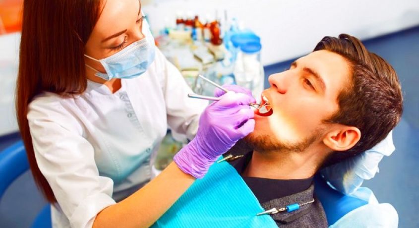 Красивая улыбка - Наша работа! Лечение зубов перед протезированием со скидкой 50% от клиники «Стоматология 33».