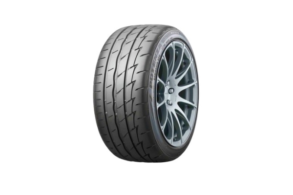 Летние шины Bridgestone Potenza RE001 Adrenalin 205/55R15 88W