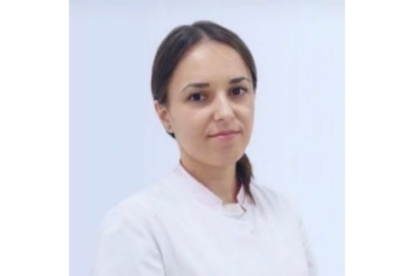 Сибекова Амина Аслановна офтальмолог