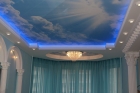 Натяжной потолок с подсветкой с рисунком