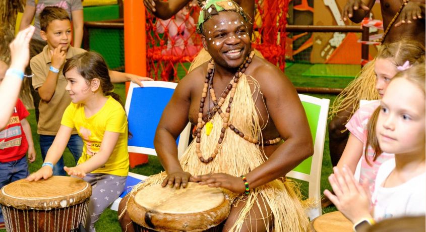 Бамбалейла! Скидка 50% на афро барабанное шоу от Африканской шоу-группы «Килиманджаро».