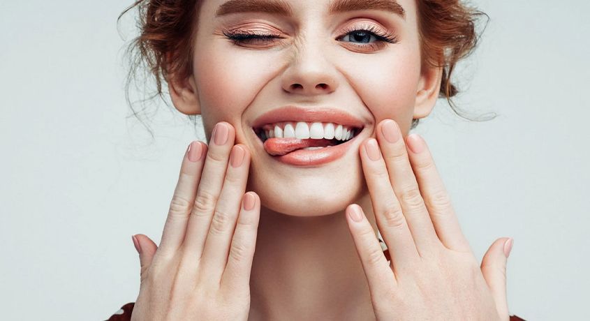 Покоряйте вашей улыбкой! Скидка 50% на отбеливание зубов в стоматологическом кабинете «Трегубов».