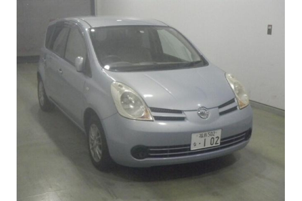 Nissan NOTE E11 - 2007 год