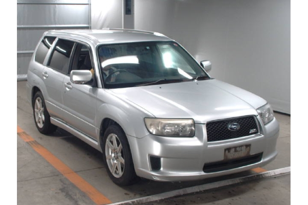 Subaru FORESTER SG5 - 2005 год