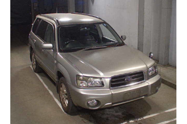 Subaru FORESTER SG5 - 2004 год