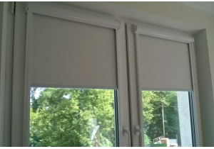  Рулонные шторы MINI AMIGO (размер 90х160 см)
