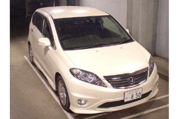 Honda EDIX BE8 - 2008 год
