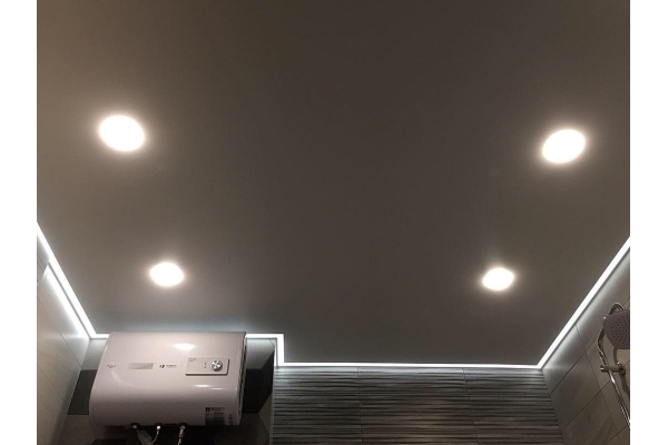 Натяжной потолок с подсветкой по периметру недорогой