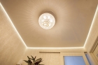 Парящий натяжной потолок однотонный с подсветкой 